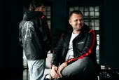 Ветровка Pride черная