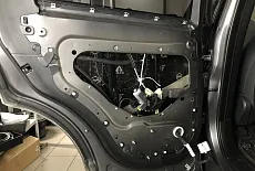 Range Rover Sport на установку процессорной аудиосистемы