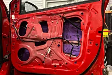 Geely coolray: Аудиосистема по штатным местам.