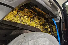 Tank 300: Полная шумоизоляция и замена аудиосистемы. 