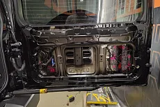 Tank 300: Полная шумоизоляция и замена аудиосистемы. 