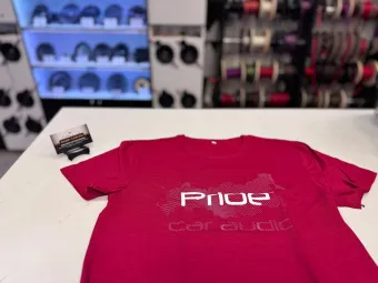 Купить Футболка Pride красная р. 48 - купить, 1 350 руб.