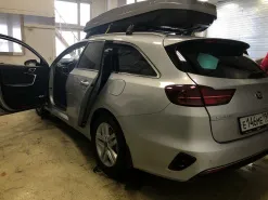 Шумоизоляция крыши Kia Ceed: эффективное решение против гула на высокой скорости