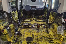 Tank 300: Полная шумоизоляция и замена аудиосистемы. 