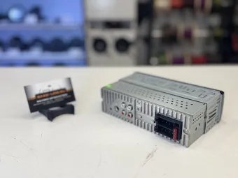 Купить Автомобильная магнитола Deaf Bonce - DB-135 - купить, 2 990 руб.