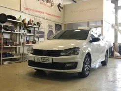 VW Polo Замена штатной акустики
