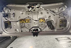 Шумоизоляция Geely Manjaro