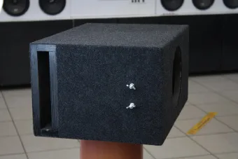 Купить Корпус/короб под сабвуфер 8 дюймов Карпет (Щелевой) - купить, 3 700 руб.