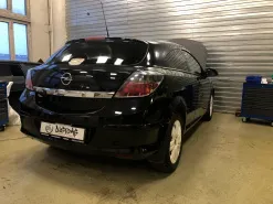 Виброизоляция Opel Astra: усиление кузова для качественной аудиосистемы