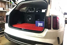 Kia sorento.Замена фронтальной акустики+сабвуфер