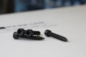 Купить Винт-саморез Audio Nova Hexagonal screws Blk 5*30mm - купить, 16 руб.