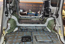 Шумоизоляция и замена акустики в Exeed Vx