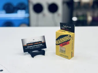 Купить Warning Gold Ароматизатор подвесной стеклянный Манящий аромат страсти и богатства Air Space, 8мл - купить, 250 руб.