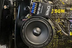 Улучшение штатной аудиосистемы Mitsubishi Outlander: выбор компонентов и установка акустики по штатным местам