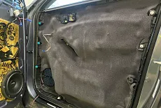 Создание аудиосистемы в автомобиле Chery Tiggo под определенный бюджет: выбор компонентов и процесс работы