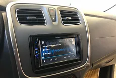 Renault Logan на громкий фронт