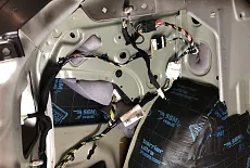 Lada Vesta SW Cross: Полная шумоизоляция салона