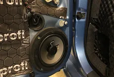 Skoda rapid замена штатной акустики