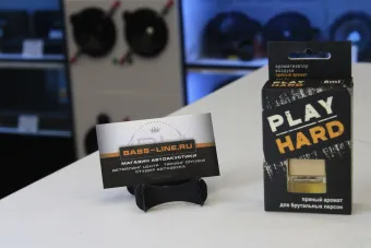 Купить Play Hard Ароматизатор подвесной стеклянный Пряный аромат для брутальных персон Air Space, 8мл - купить, 250 руб.