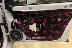 Volkswagen Jetta с аудиосистемой, ориентированной на качество звука: отзыв владельца о нашей работе