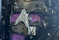 Полная шумоизоляция и аудиосистема для Mercedes G class (w464)