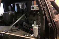 Профессиональная установка акустики на Ford F-150 Raptor: штатные места и максимум звука!