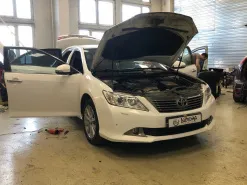 Toyota Camry v50 установка аудиосистемы