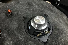 Mercedes w205. Установка процессорной аудиосистемы