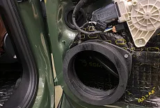 Создание акустической системы в автомобиле Audi Q5  с акцентом на качество звучания: выбор компонентов и результаты