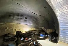 Шумоизоляция арок Nissan X-Trail: как уменьшить шум от дороги и защитить автомобиль от коррозии