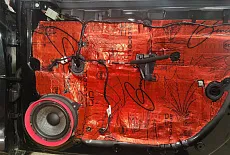 Geely preface Аудиосисистема по штатным местам.