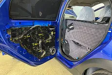 Шумоизоляция Lada Vesta: комплексная доработка для повышения комфорта