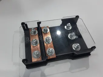 Купить Дистрибьютор питания БИПОЛЯРНЫЙ Bass-Line (на 3 выхода) - купить, 1 300 руб.