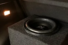 Создание аудиосистемы в автомобиле Chery Tiggo под определенный бюджет: выбор компонентов и процесс работы