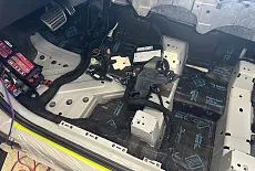 Porsche Cayenne: Шумоизоляция салона 