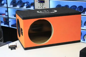 Купить Корпус под сабвуфер 12" на 160 трубе (Комбо, оранж) - купить, 6 000 руб.