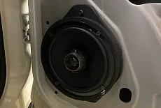 Улучшение акустической системы Cadillac Escalade: замена акустики и результаты