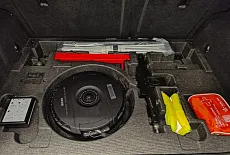 Tank 300: Полная шумоизоляция и замена аудиосистемы. 