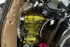 Аудиосистема в Toyota sequoia